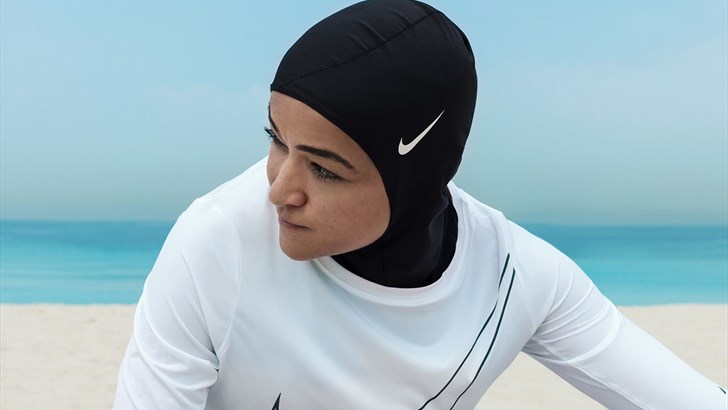 HIJAB FRA NIKE: Nike har lansert en ny hijab for muslimske utøvere.