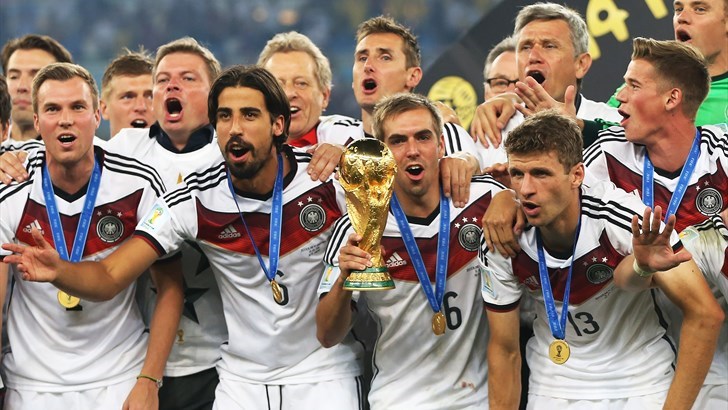 FLEST LAG: Tyskland er ett av 12 lag som adidas skal utstyre til neste års fotball-VM.