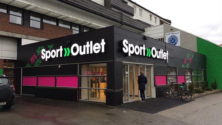 Den 44. Sport Outlet-butikken så dagens lys i Kragerø torsdag. For ei uke åpnet kjeden butikk i Bø i Telemark, hvor dette bildet er fra. FOTO: MORTEN DAHL
