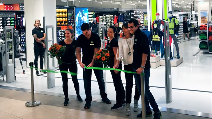 4. september ble snoren klippet av Patrick Verwilligen, Kjededirektøren for XXL i Østerrike. Dette er det 4. varehuset XXL åpner i Østerrike - denne gangen i Graz. Foto: XXL. 