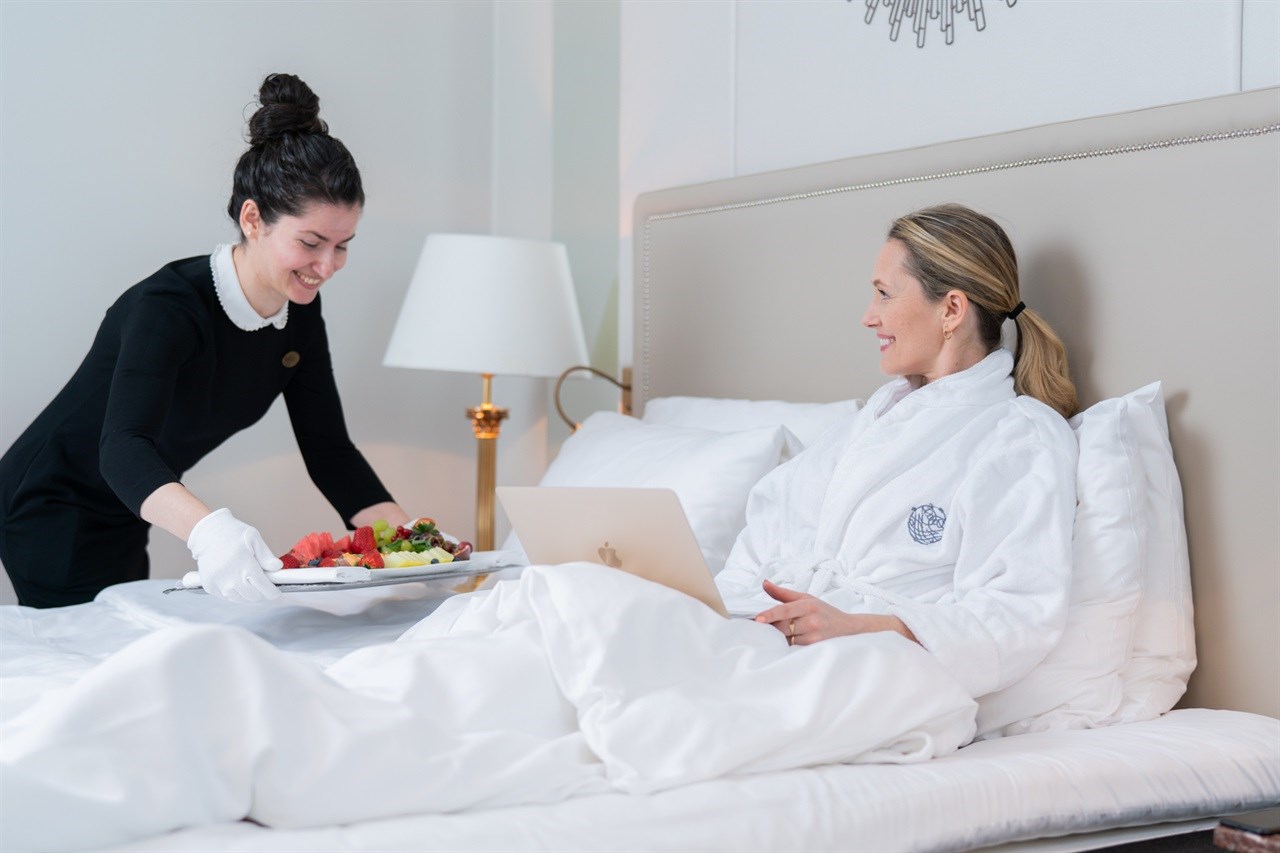 Room service servert på Grand Hotel Oslo