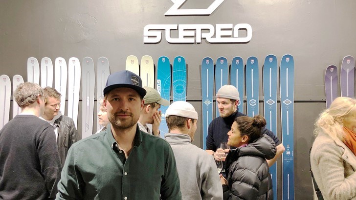 Stereo skis-gründer Jens Martin Johnsrud i det nye showroomet i Ullevålsveien i Oslo.