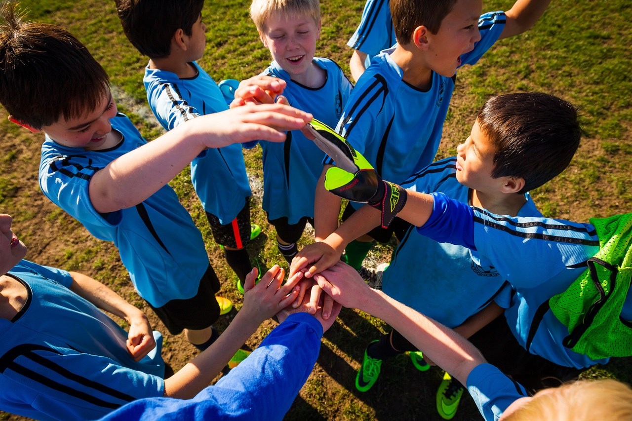 How to Build a Cohesive Sports Team
