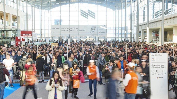 REKORDMANGE: Det var rekordmange besøkende på Ispo denne gang – hele 85.000. FOTO: MESSE MÜNCHEN/ISPO